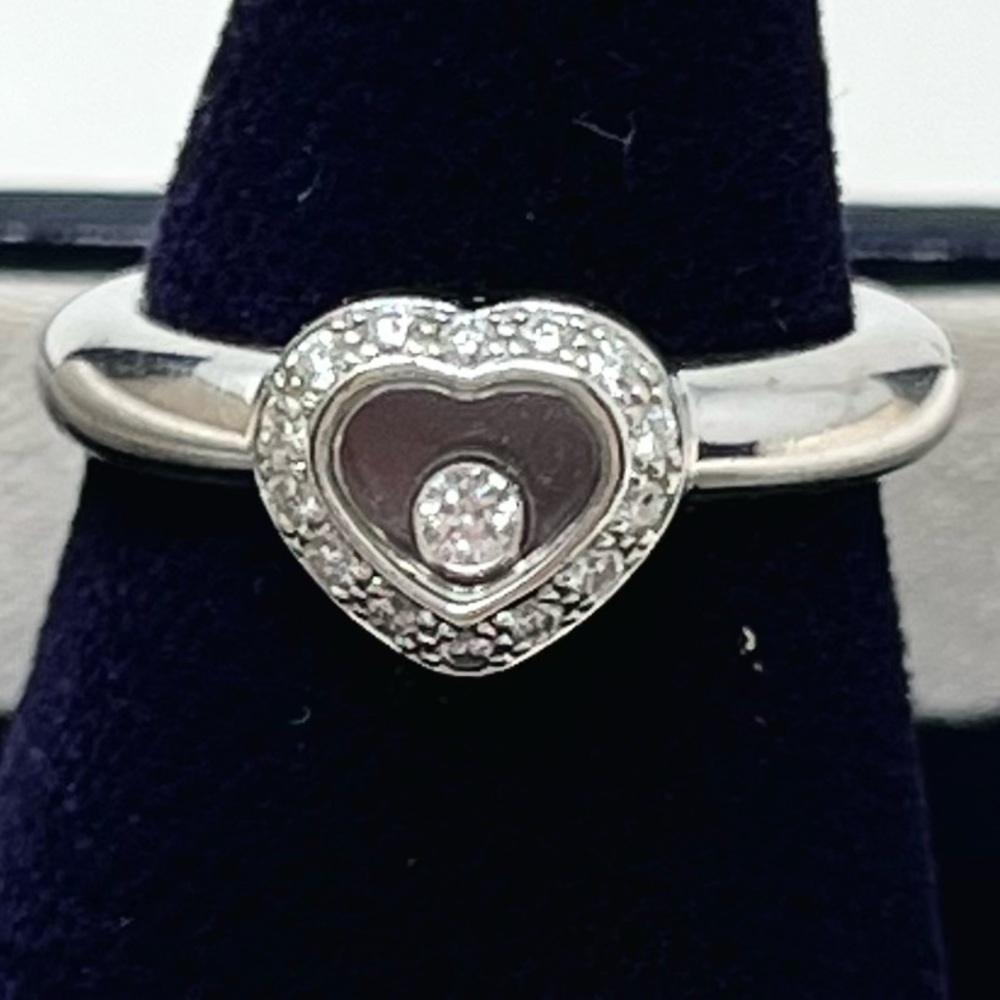 Chopard Happy Diamonds Icon w/Surrounding Pave Diamonds White Gold Ring